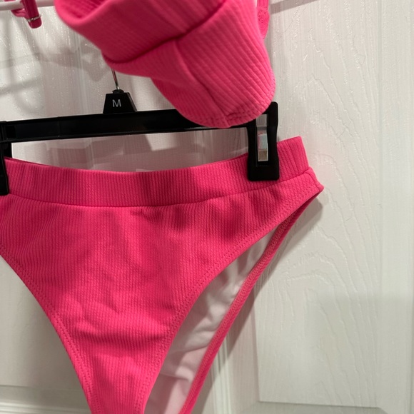 Bathing suit - Picture 2 of 2